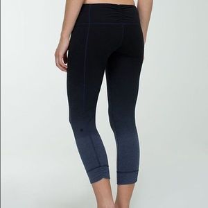 Lululemon Live Natural Crop (Ombré) - size 4